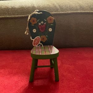 2011 North Pole Wood Cmas Chair Ornament!